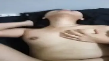 Gadis ABG Cantik Live Show Pamer Memek Becek poster